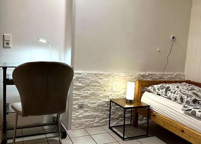 Lägenhet Ruhiges Apartment, Parkplaetze & Gute Anbindung City, Messe, Autobahn Düsseldorf