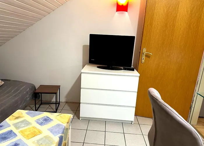 Ruhiges Apartment, Parkplaetze & Gute Anbindung City, Messe, Autobahn