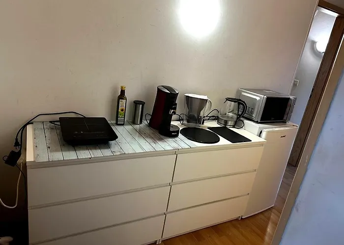 Lejlighed Ruhiges Apartment, Parkplaetze & Gute Anbindung City, Messe, Autobahn