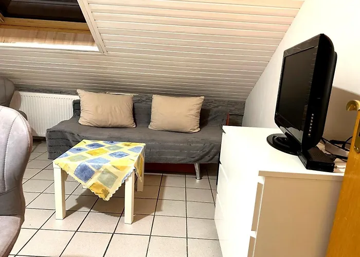 Appartamento Ruhiges Apartment, Parkplaetze & Gute Anbindung City, Messe, Autobahn *